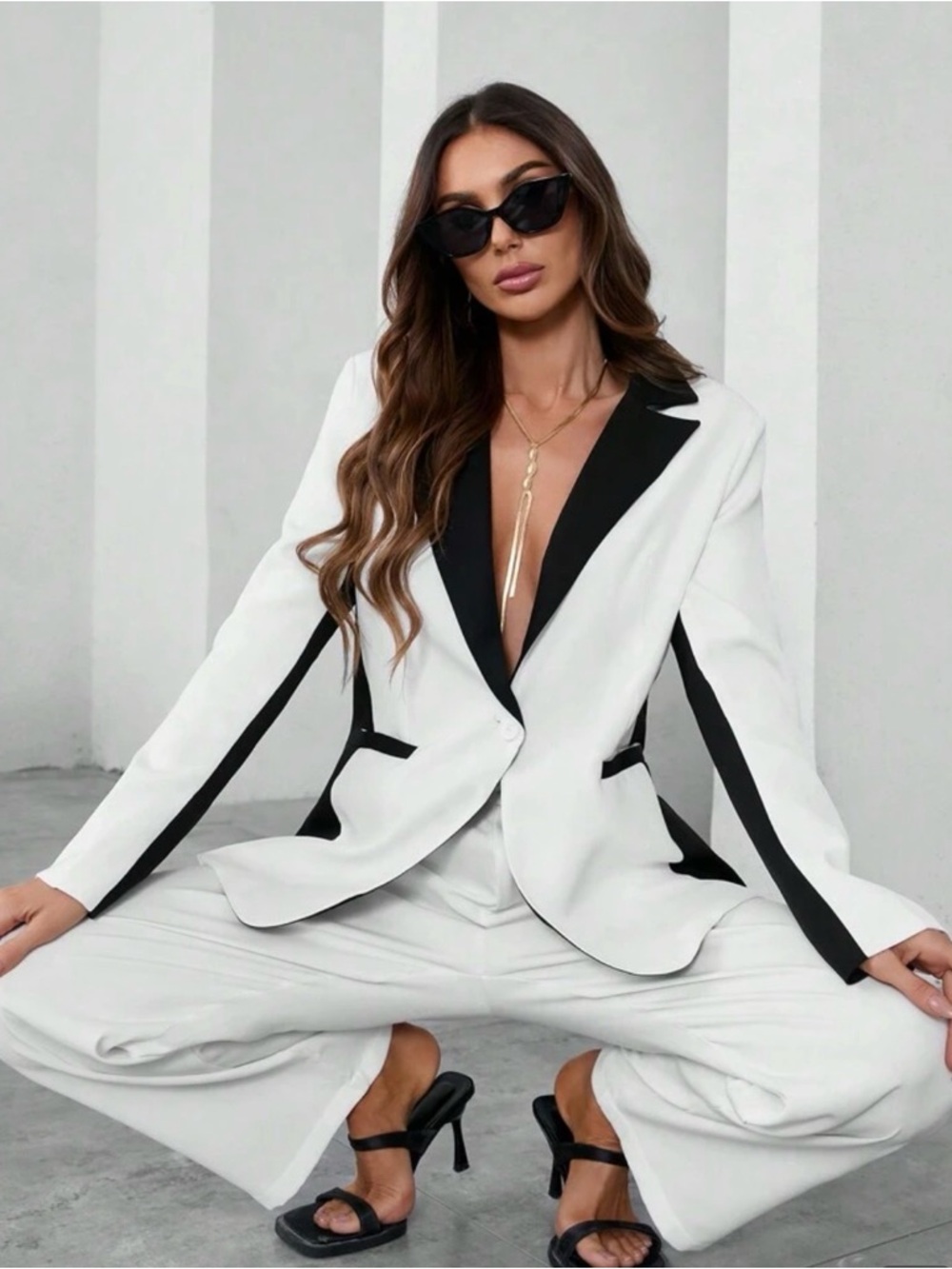 Shein Tailored Two-Tone White & Black Blazer suit